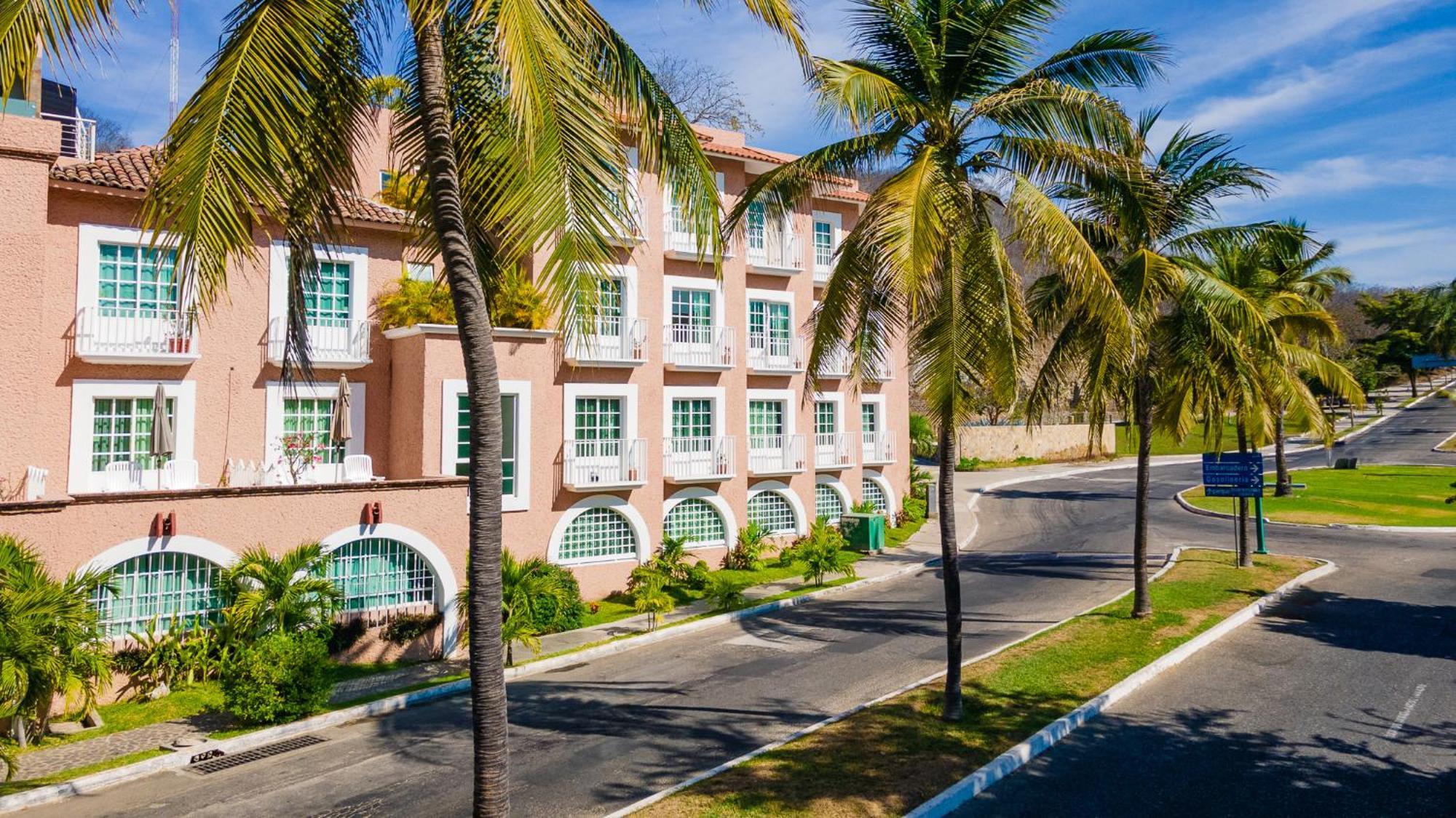 Hotel Castillo Huatulco & Beach Club Santa Cruz Huatulco Exterior foto